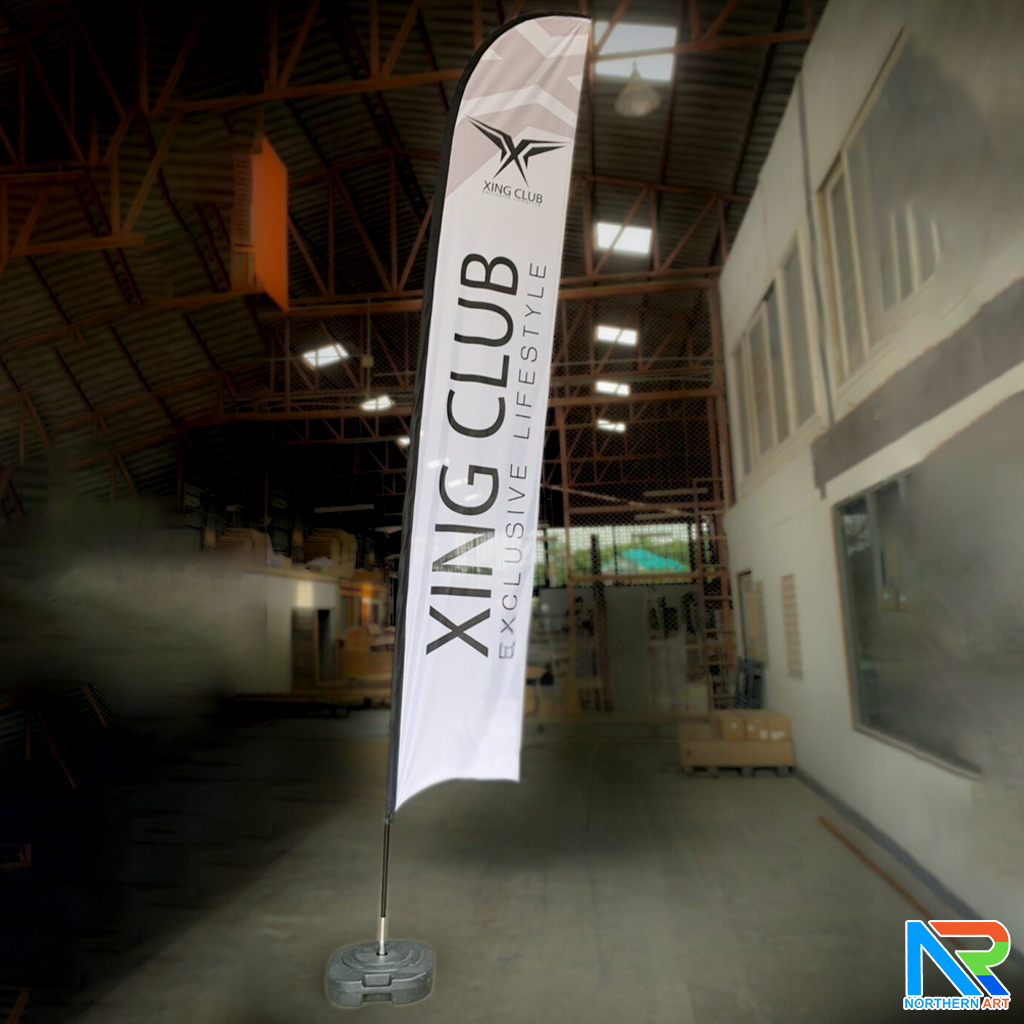 ธงชายหาด รุ่น 2IN 1 ขนาด L แบบใบกล้วย สูง 400 cm.(เมื่อประกอบเสาและผ้าแล้ว) ถอดประกอบได้ พร้อมกระเป๋า 1 ใบ