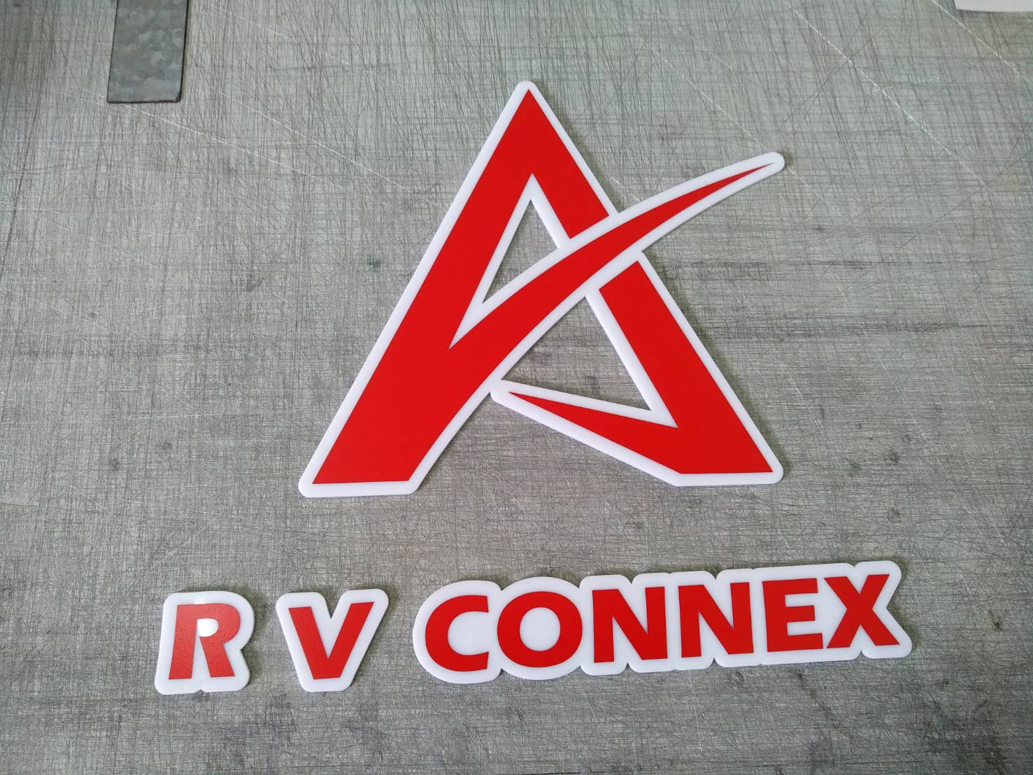 โลโก้โพเดียม โลโก้หน่วยงาน อะคริลิคติดสติ๊กเกอร์ ขนาด 20-25 ซม.