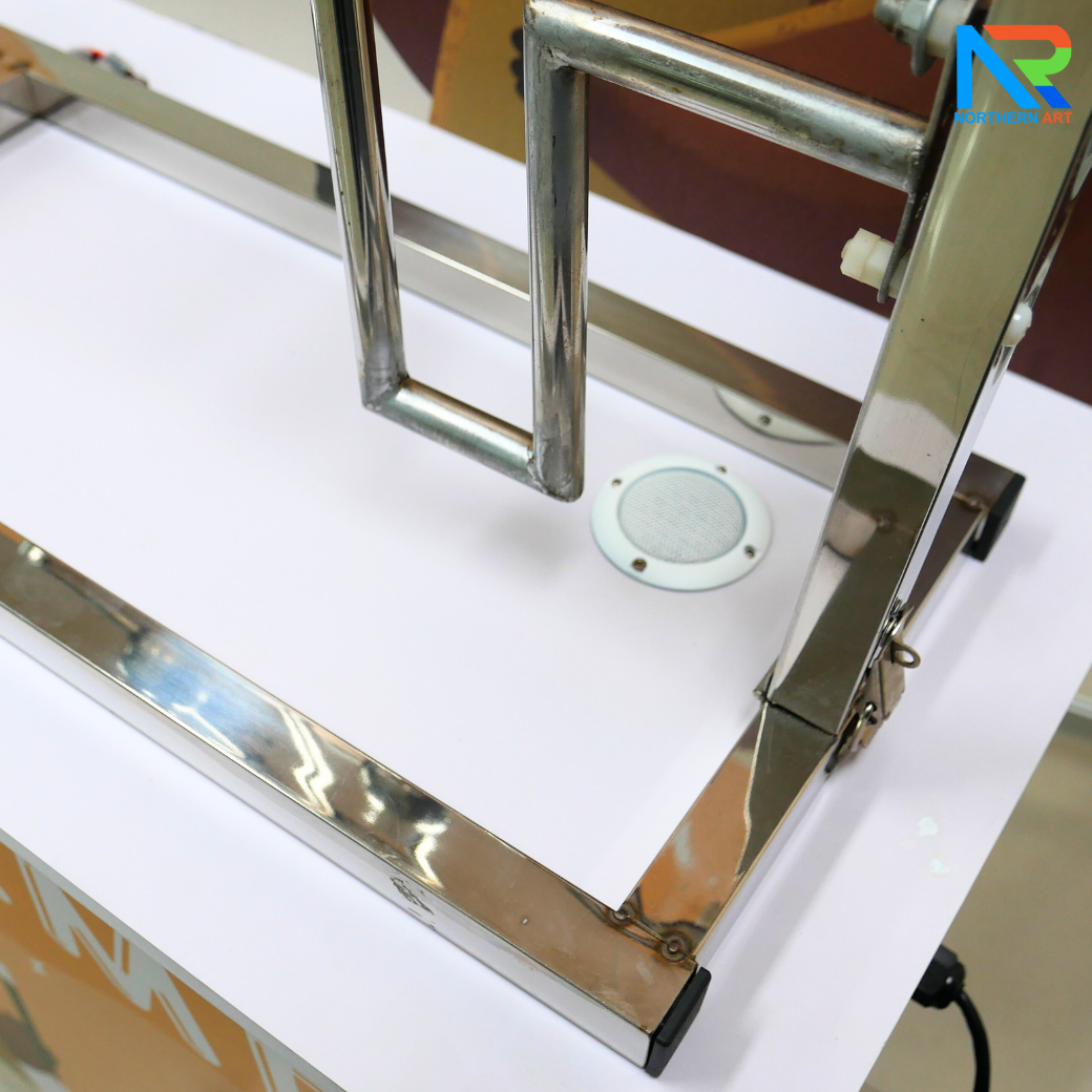 เช่าเกมส์สปาร์ค ขนาด (W) 110 x (D) 40 x (H) 139 cm. พร้อมลำโพงและแบตเตอรี่