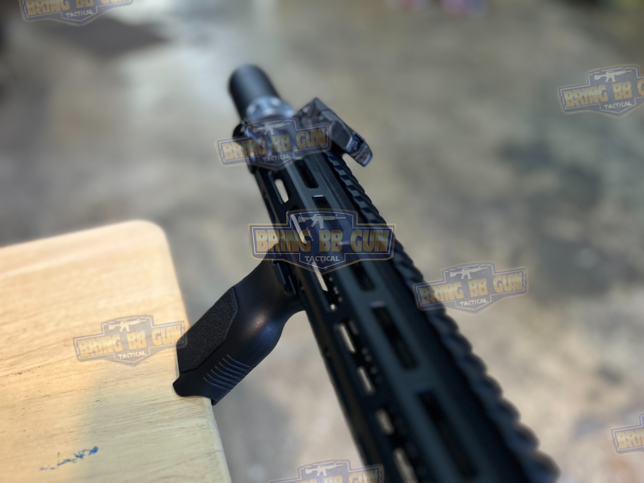 กริ๊ปมือหน้า STRIKE AVG (รุ่นยาว) (ใช้ได้กับชุดหน้าระบบราง M-Lok และ ระบบราง Keymod เท่านั้น)