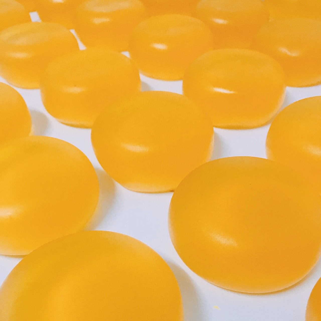 หอมละมุน สบู่ผลไม้ส้ม สบู่ส้ม C & E สบู่น้ำมันมะพร้าว สบู่ลดสิว สบู่สปา ขนาด 80 กรัม