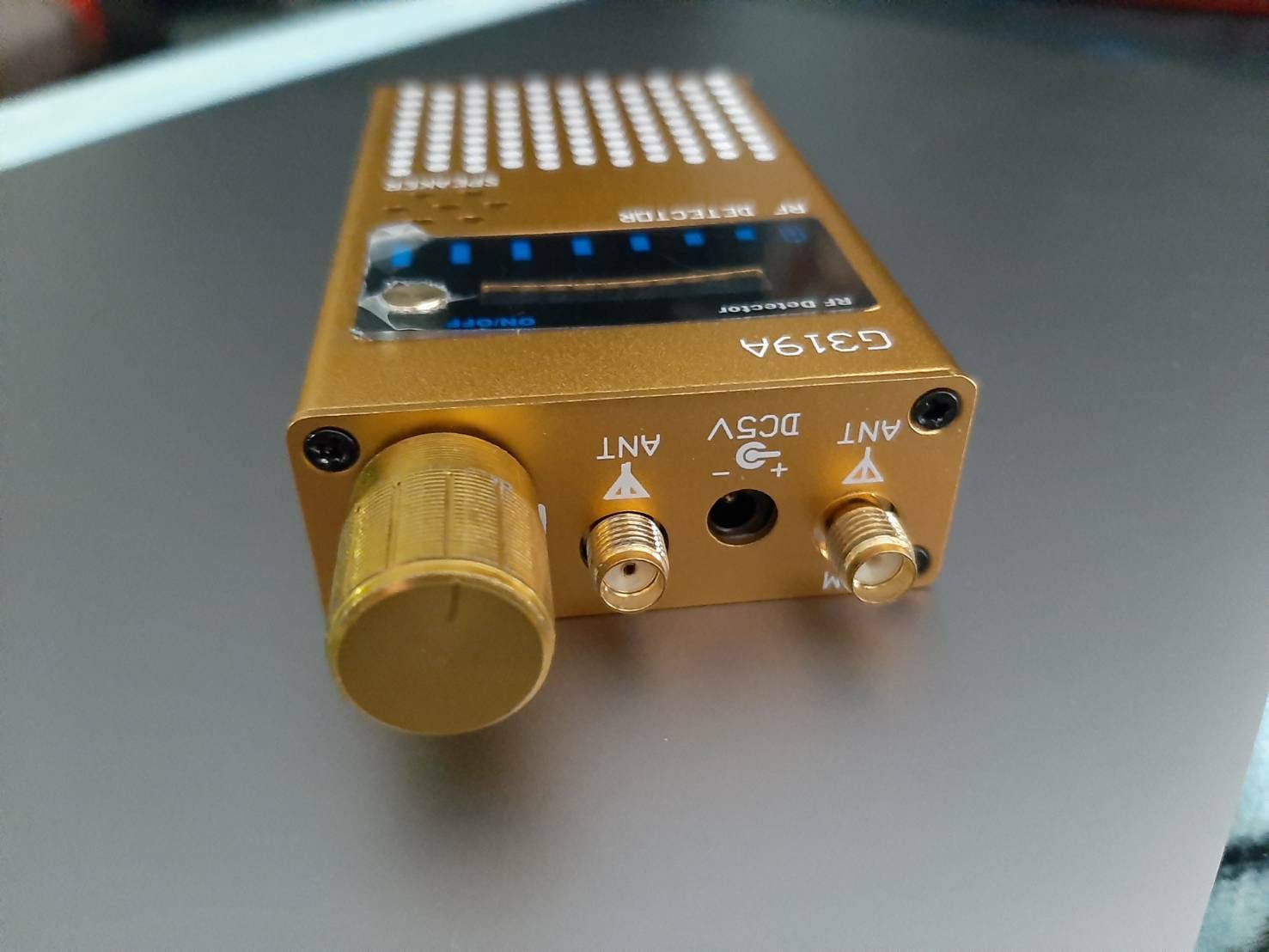 เครื่องตรวจหาจีพีเอส gps finder