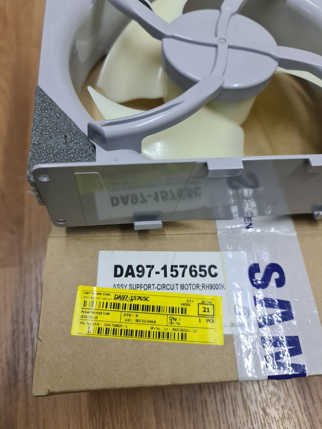 0000915 ชุด มอเตอร์ พัดลมคอนเดนเซอร์ตู้เย็น DA97-15765A DA97-15765C มอเตอร์พัดลม