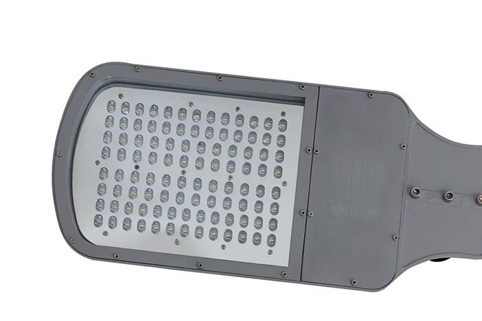 IWC-STR-100W ไฟถนน แสงขาวและแสงวอร์มไวท์