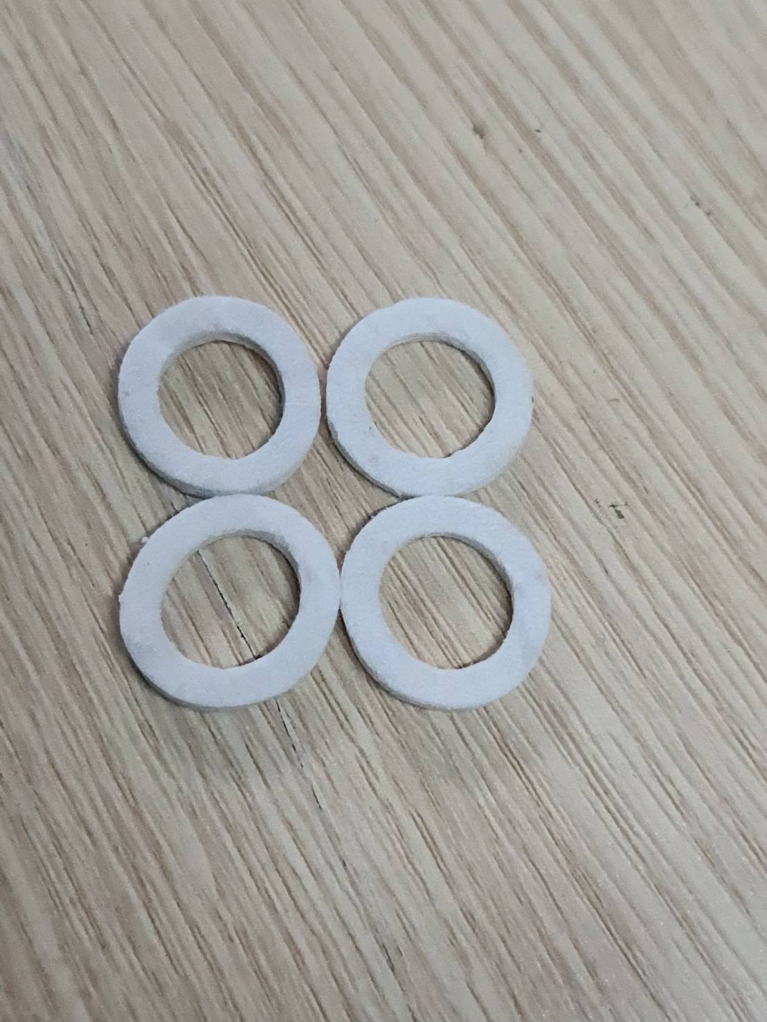 0000831 แผ่นซับน้ำมัน พัดลม สักหลาด ซับน้ำมันพัดลม (จำนวน 4 ชิ้น)