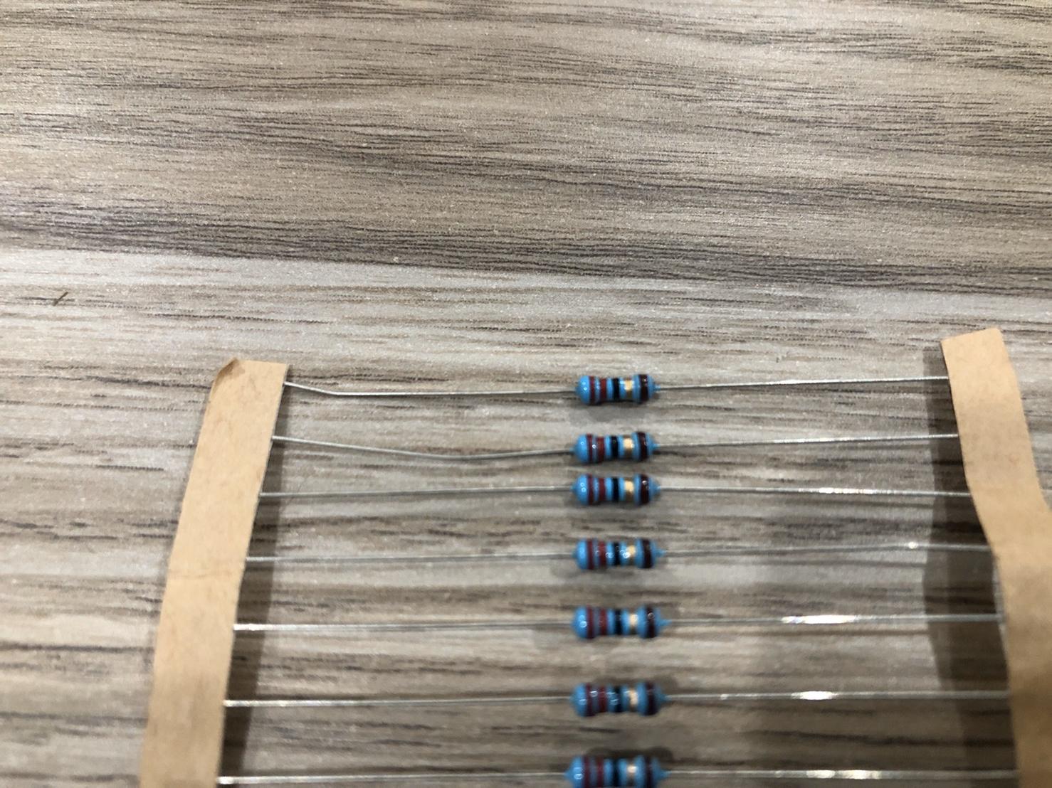 Resistor, ตัวต้านทาน 22 โอห์ม 1/4W error +- 1%