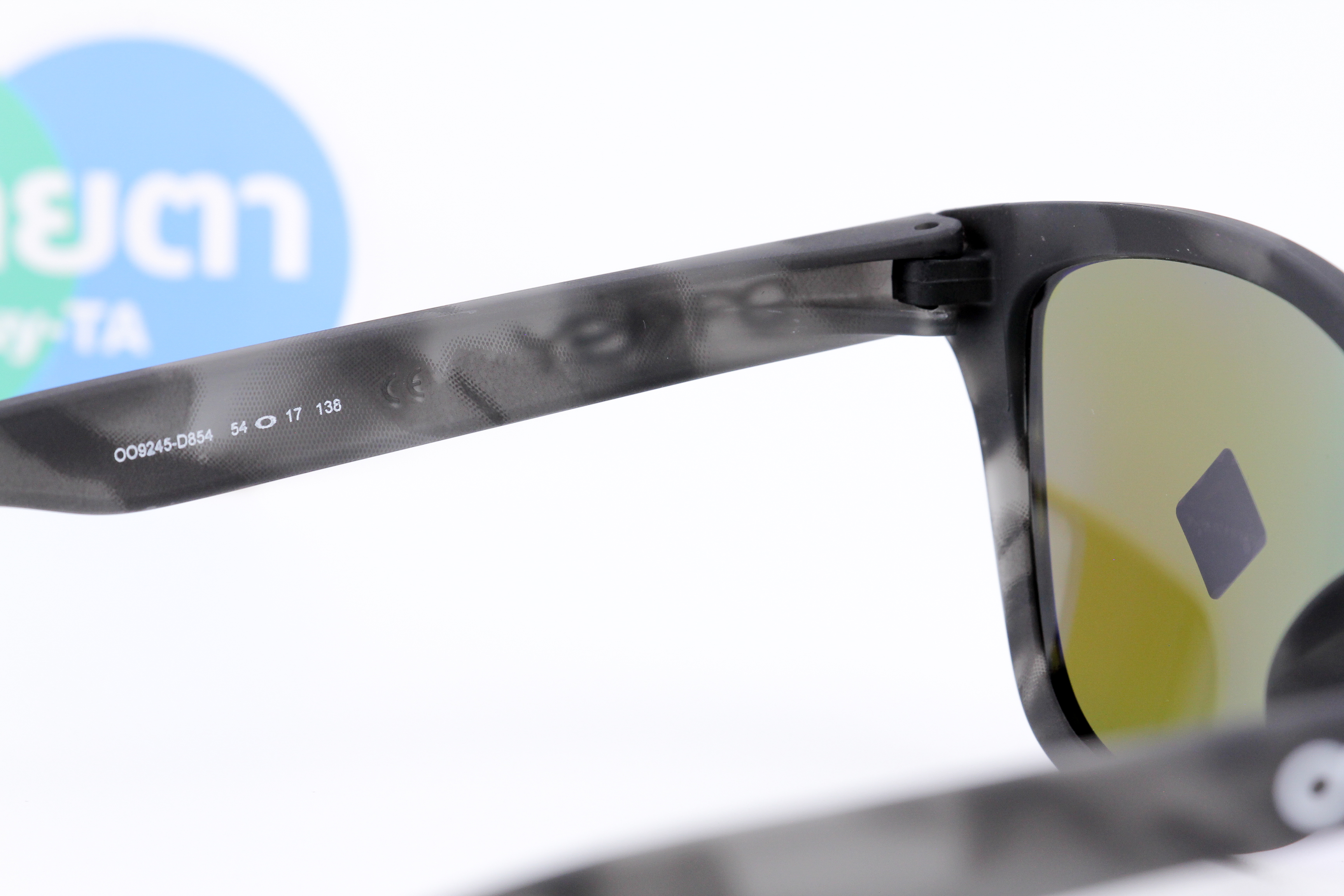 Oakley Frogskins Matte Black Tortoise/Prizm Sapphire Polarized SKU#OO9245-D8 (Asian Fit)