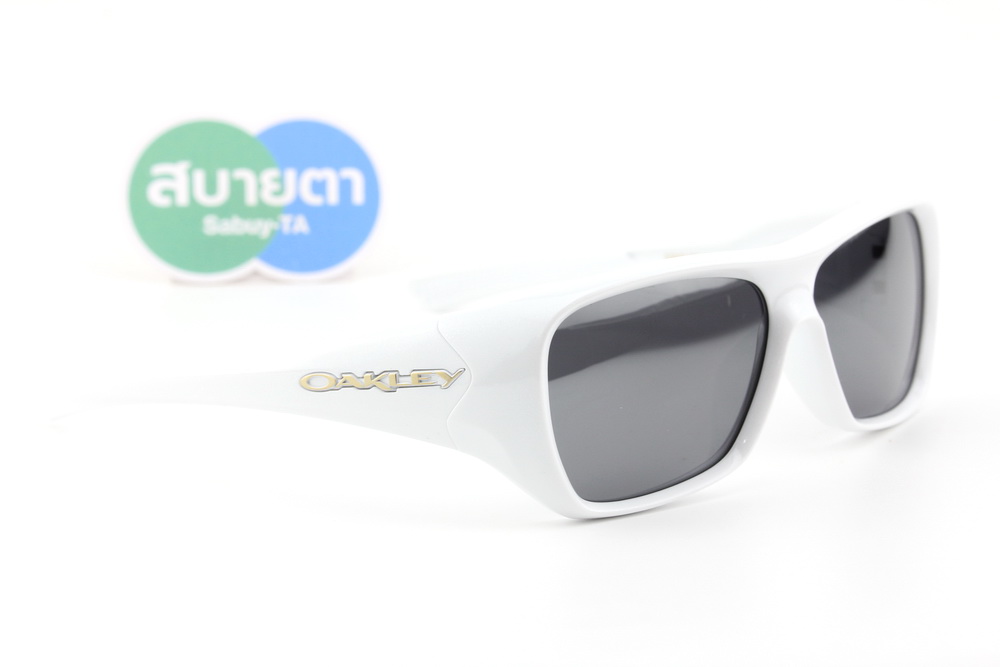 Oakley CHAMINADE Pearl White/Prizm Black SKU#OO9492-02