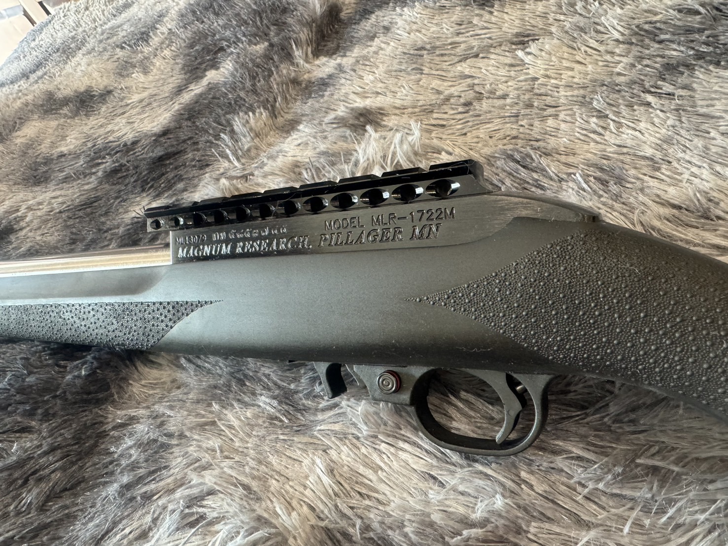 [ปืนฝากขายมือสอง] Magnum Research WMR .22 แม็กนั่ม ลำหนา สภาพดีมากๆ ความแม่นยำสูงมาก ตัวจบครบเลย !!!