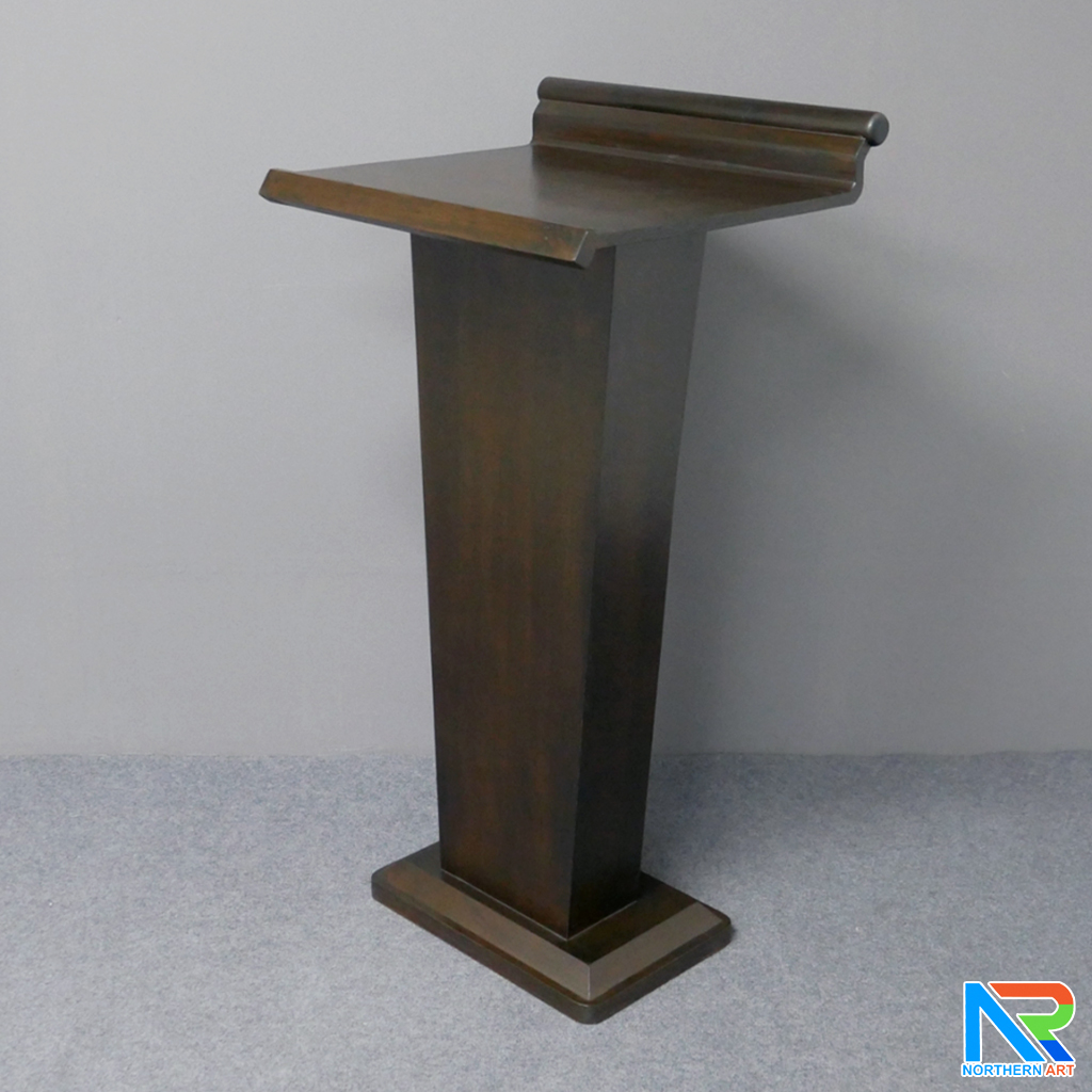 โพเดียมไม้ สีโอ๊ค ทรงโมเดิร์น TOPตรง ขนาด (W)56 x (L)48 cm. สูง 112 cm.