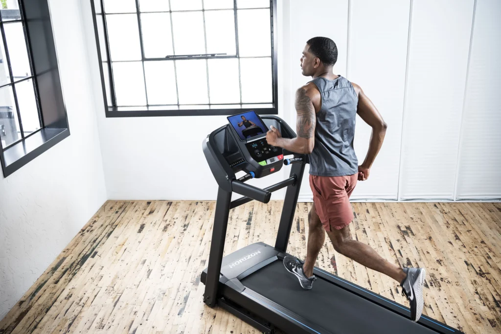 43,205 *ทักแชทผ่อน0%ค่าส่ง 0บ.(Global Version) Horizon ลู่วิ่งไฟฟ้า T202 เชื่อมต่อZwiftได้