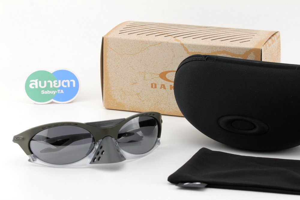 Oakley PLANTARIS Matte Moss Green / Prizm Black SKU#OO9437-07