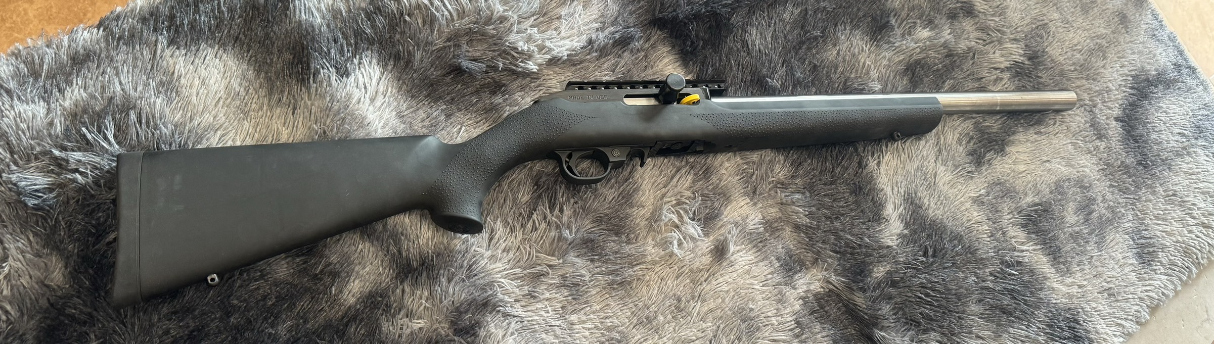 [ปืนฝากขายมือสอง] Magnum Research WMR .22 แม็กนั่ม ลำหนา สภาพดีมากๆ ความแม่นยำสูงมาก ตัวจบครบเลย !!!