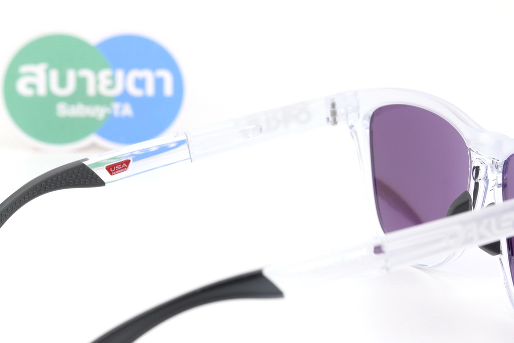 Oakley FROGSKINS RANGE XL A Matte Clear/Prizm Violet SKU#OO9503A-05