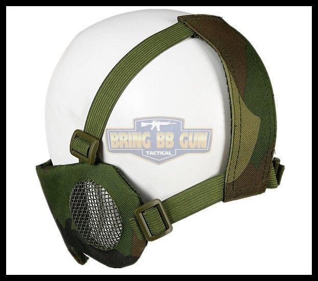 หน้ากากตะแกรงครึ่งหน้า รุ่นแก้มผ้ามีที่ปิดหู