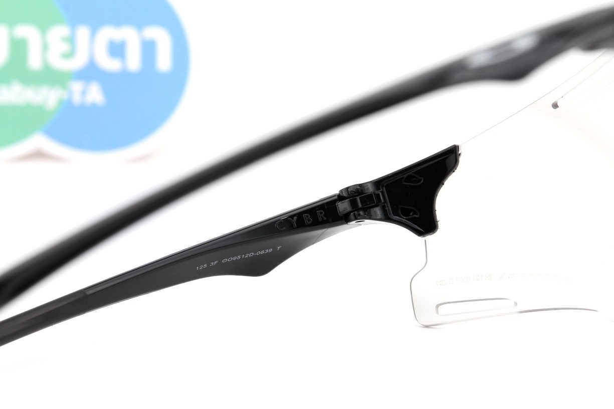 Oakley CYBR ZERO Polished Black / Clear Photochromic 50% Black OO9512D-06