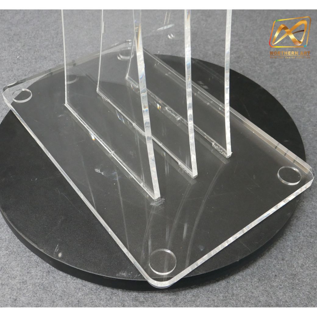 โพเดียม อะคริลิคใส AC-02 ขนาด(W)60 x (L)40 x (H)123 cm. TOP เอียงพร้อมกันตก วัสดุอะคริลิคใส หนา 10-20 มม.