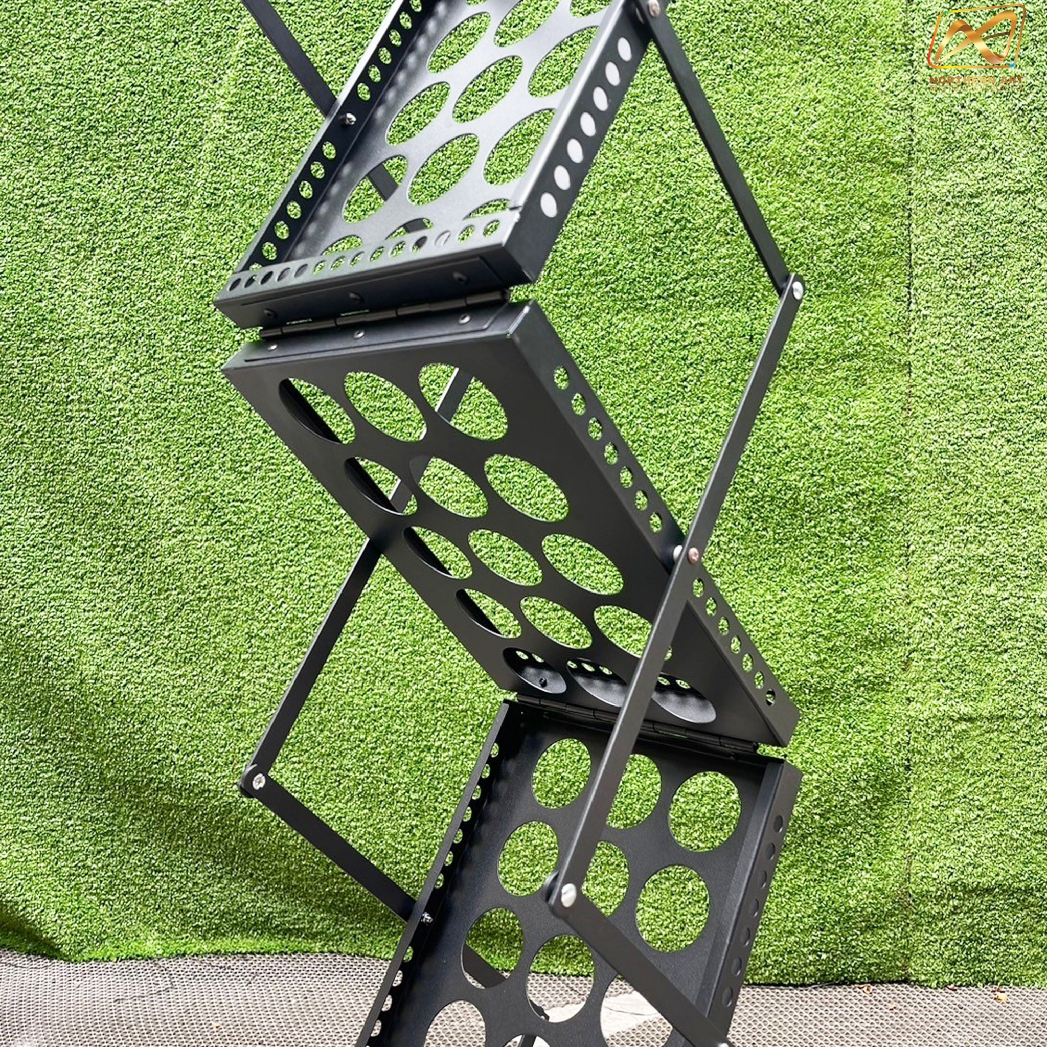 ชั้นวางโบรชัวร์เหล็ก สีดำ รุ่นพับได้ 2 ด้าน ขนาด A4 พับเก็บได้ เคลื่อนย้ายสะดวก พร้อมกระเป๋า 1 ใบ