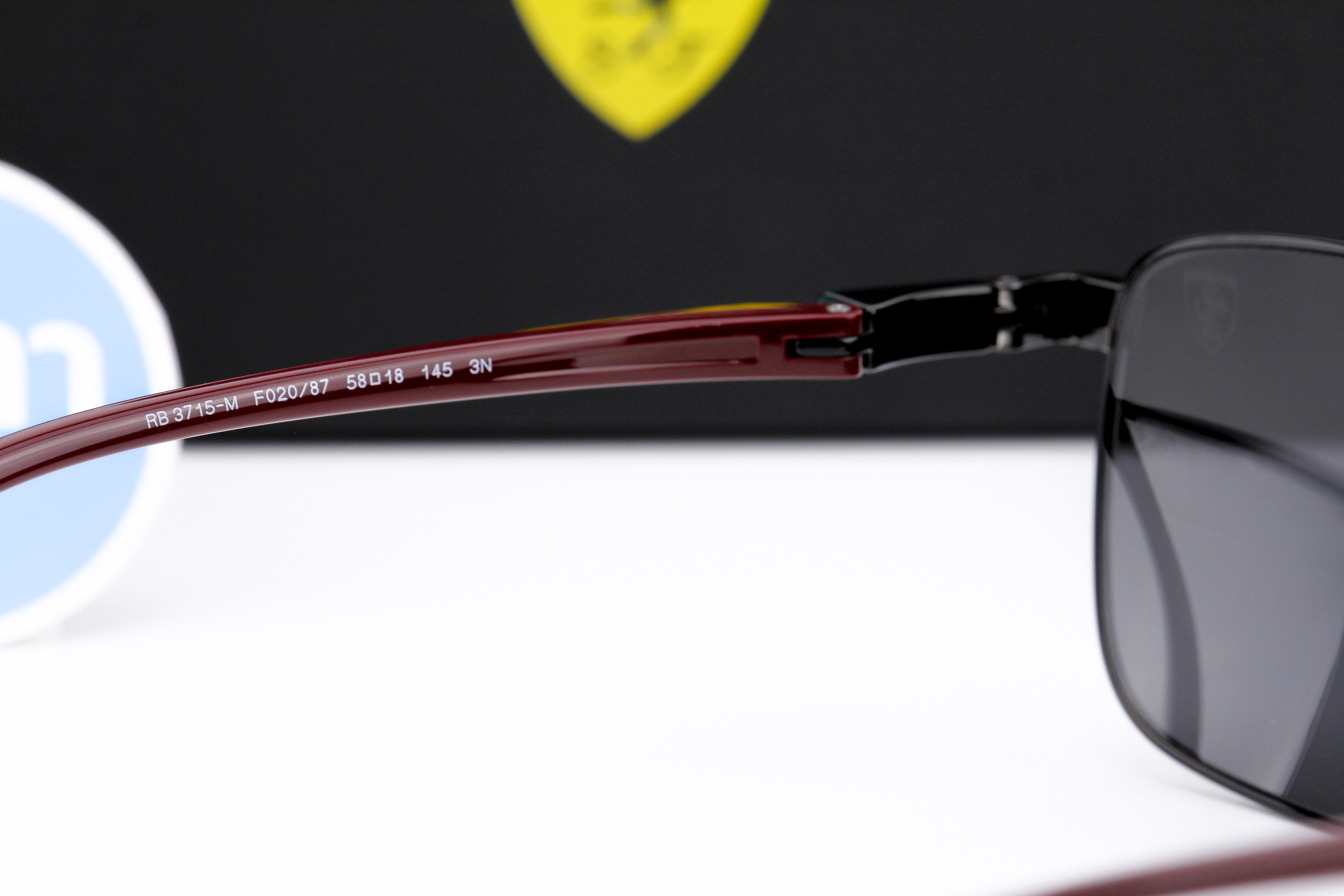 RayBan Ferrari Collection RB3715M F020/87