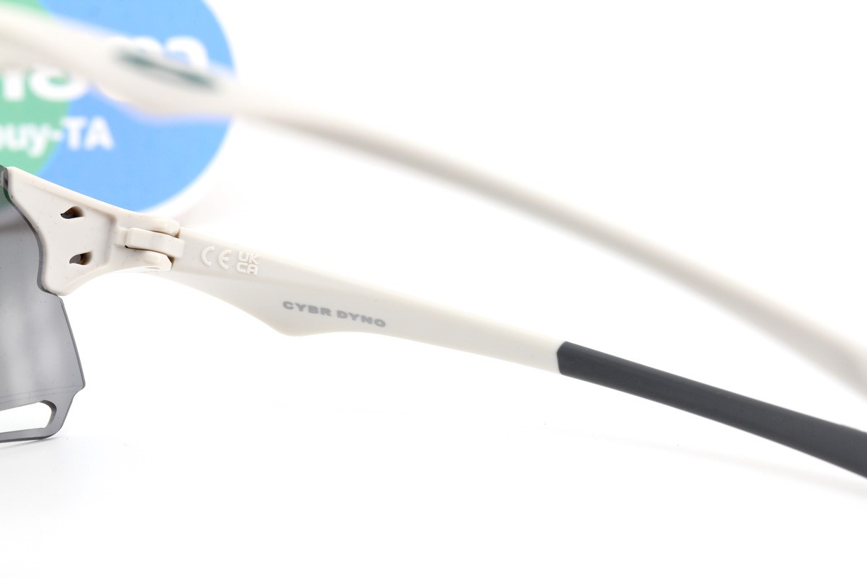 Oakley CYBR DYNO Matte Mist / Prizm Black SKU#OO9513D-05