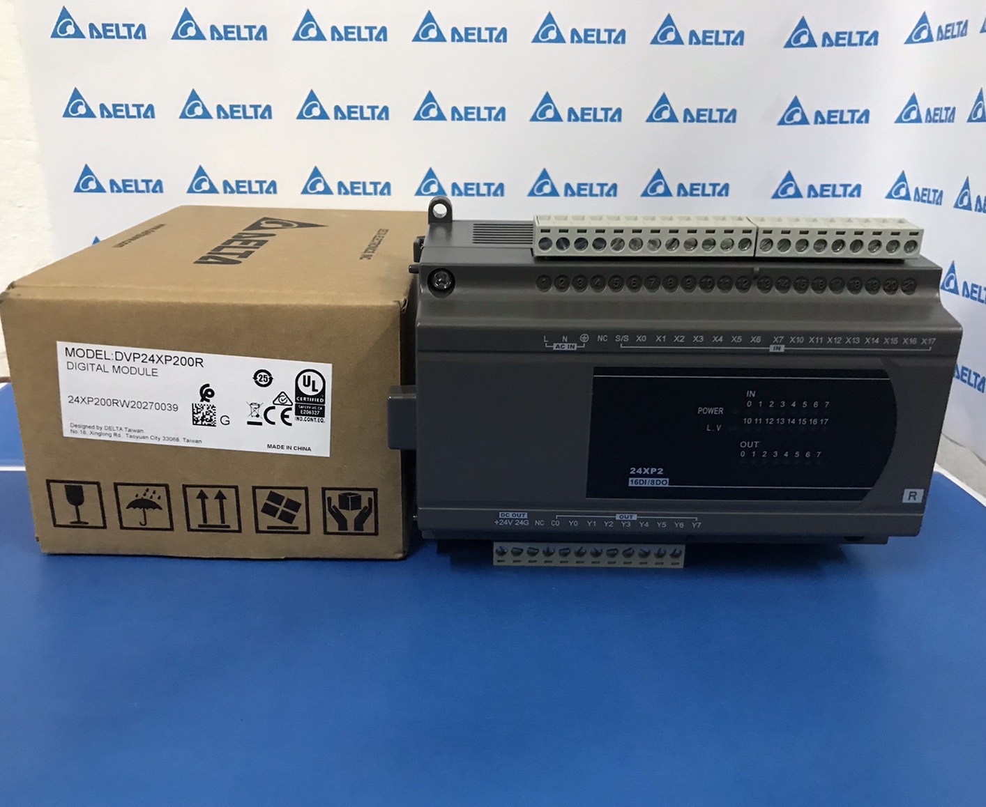 Delta PLC DVP24XP200R Extension 16I/8O (Relay)