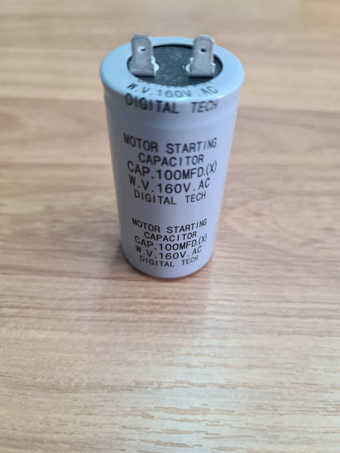 0000074 คาปาซิเตอร์ ตู้แช่ 100 MFD 160V. Capacitor ตู้เชื่อม อะไหล่ตู้แช่ คาปาซิเตอร์ตู้เย็น และ ตู้แช่ ของแท้