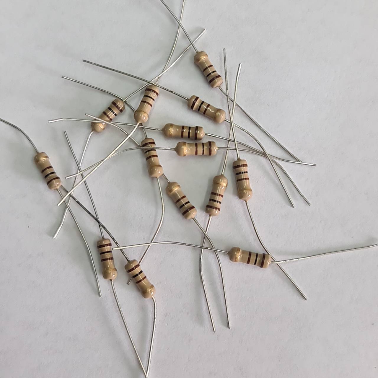 0000665 R 100 Ω 1/2 W อาร์ 100 โอห์ม 100 โอม ตัวต้านทาน รีชีสเตอร์ Resistor 20 ตัว