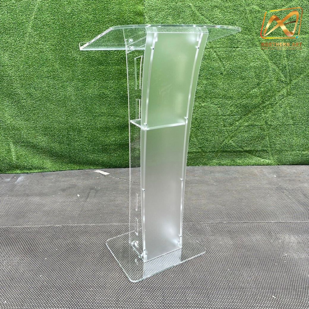 โพเดียมอะคริลิคใส รุ่น AC-12 ด้านหน้าอะคริลิคฝ้า TOP เอียง ขนาด(W)60 x (L)45 x (H) 113 cm.