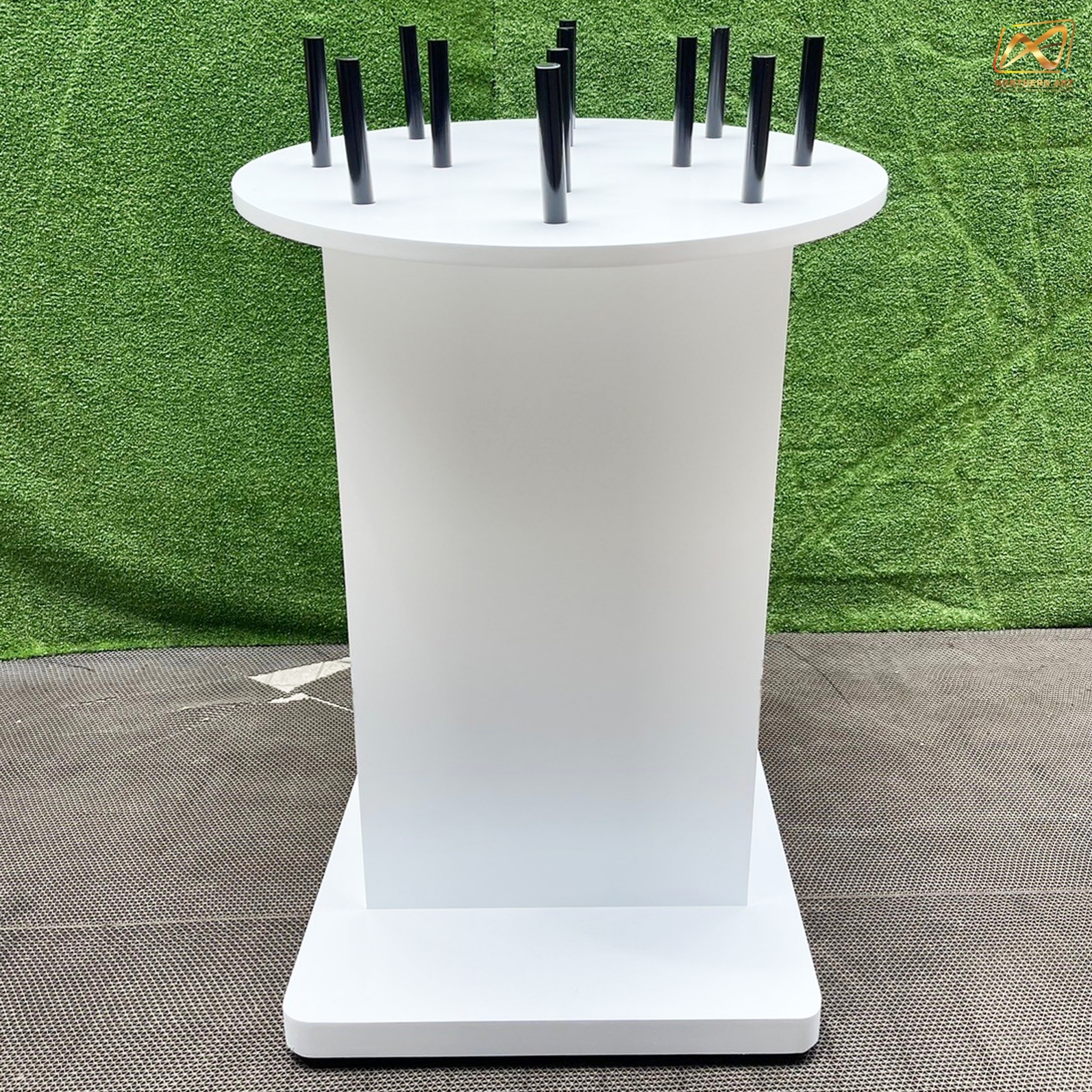 เกมส์โยนห่วง ฐานเหลี่ยม ขนาดแป้นกลม 80 ซม. สูง 110 ซม. พร้อมห่วงขนาด 5 อัน ไม่มีล้อ