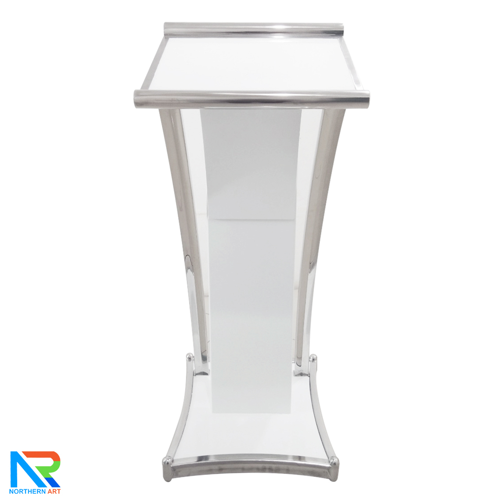 โพเดียมไม้สีขาว ตกแต่งสแตนเลส เกรด304 ขนาด (W) 47 x (D) 44 x (H)120 cm.