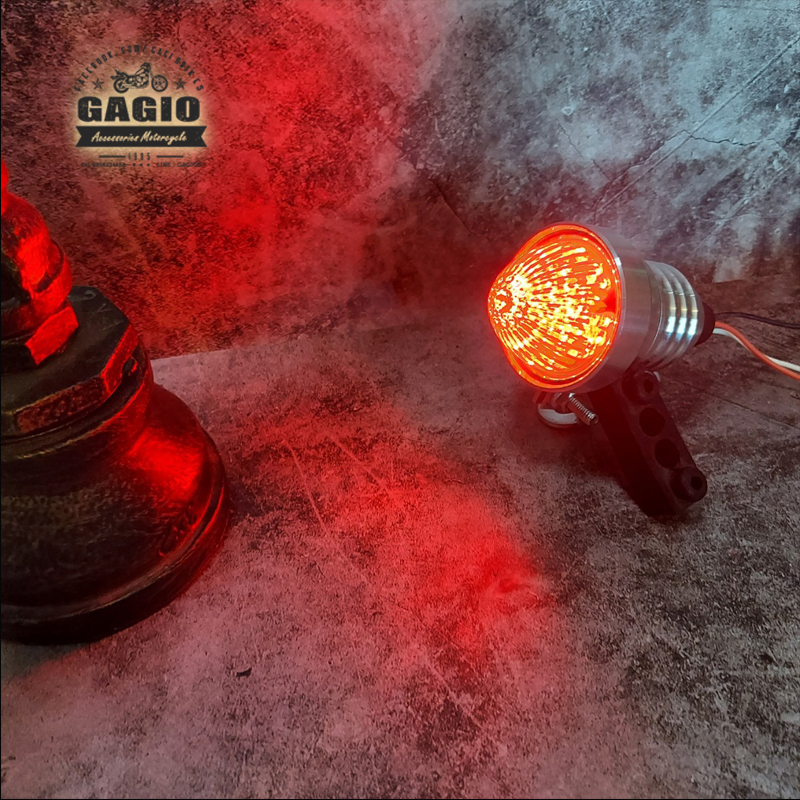 ไฟท้าย CNC ฝานูน สีเงิน วินเทจ LED