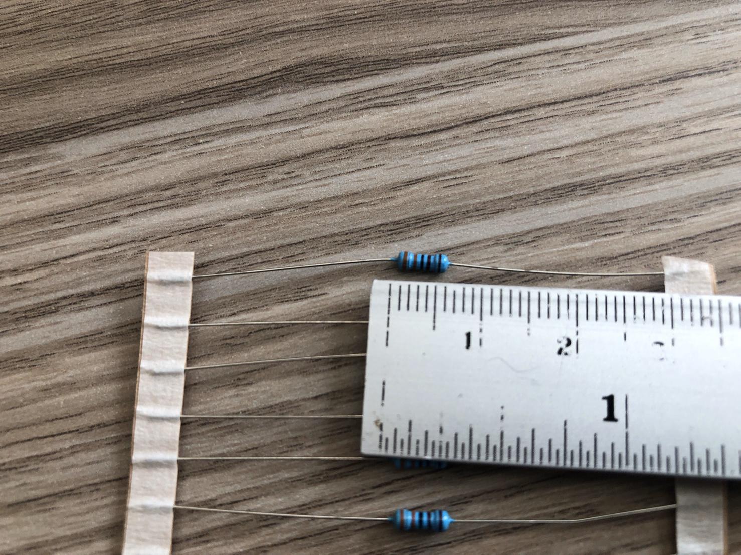 Resistor, ตัวต้านทาน 3300 โอห์ม 1/4W error +- 1%