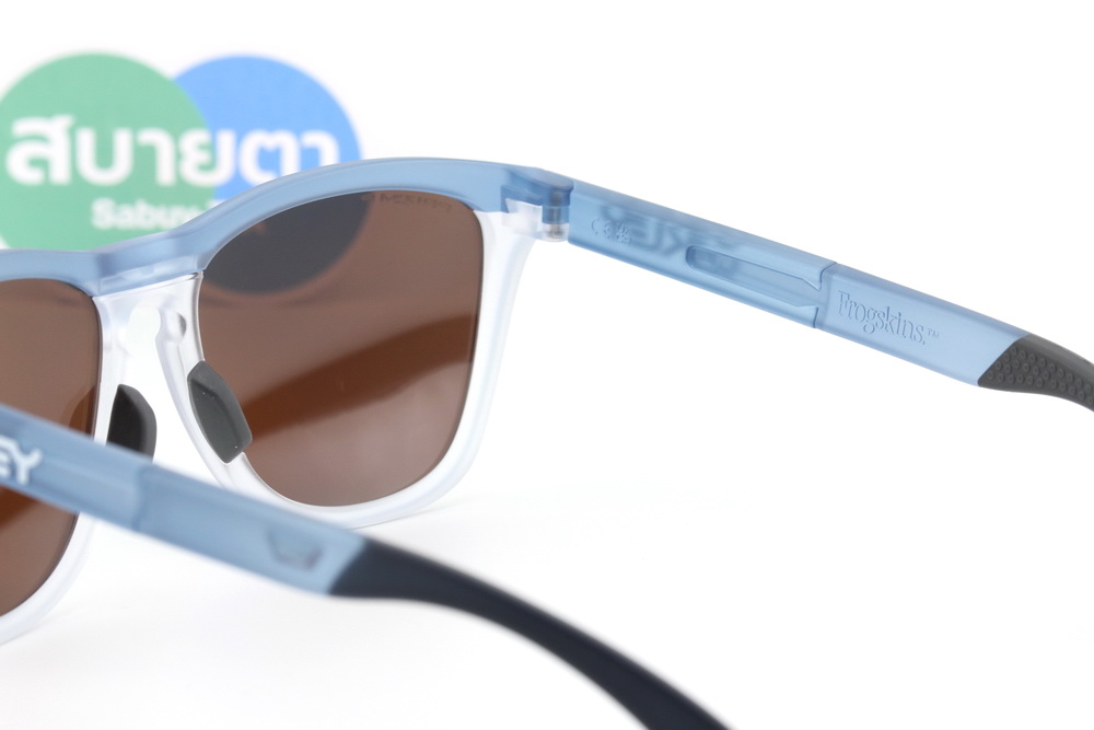 Oakley FROGSKINS RANGE XL A Matte Trans Stonewash/Prizm Deep Water Polarized SKU#OO9503A-04