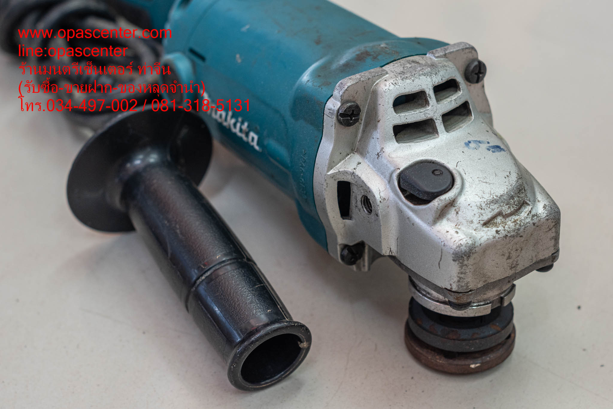 MAKITA เครื่องเจียรไฟฟ้า ขนาด 5 นิ้ว รุ่น GA-5010 12,000 รอบ/นาที ของแท้ มือสอง สภาพดี