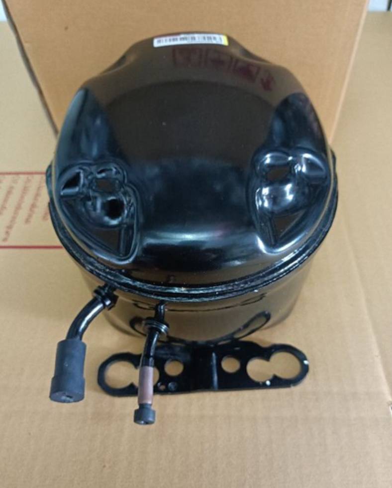 0000918 คอมเพรสเซอร์ ตู้เย็น คอม ตู้แช่ รุ่น BSA075NHMV น้ำยา R600a