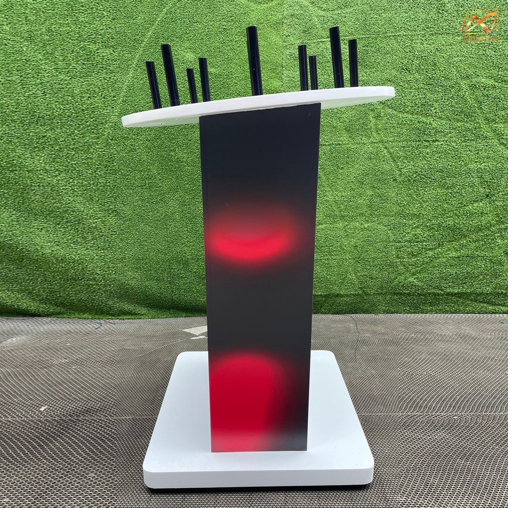 เกมส์โยนห่วง ฐานเหลี่ยม ขนาดแป้นกลม 80 ซม. สูง 110 ซม. พร้อมห่วงขนาด 5 อัน ไม่มีล้อ