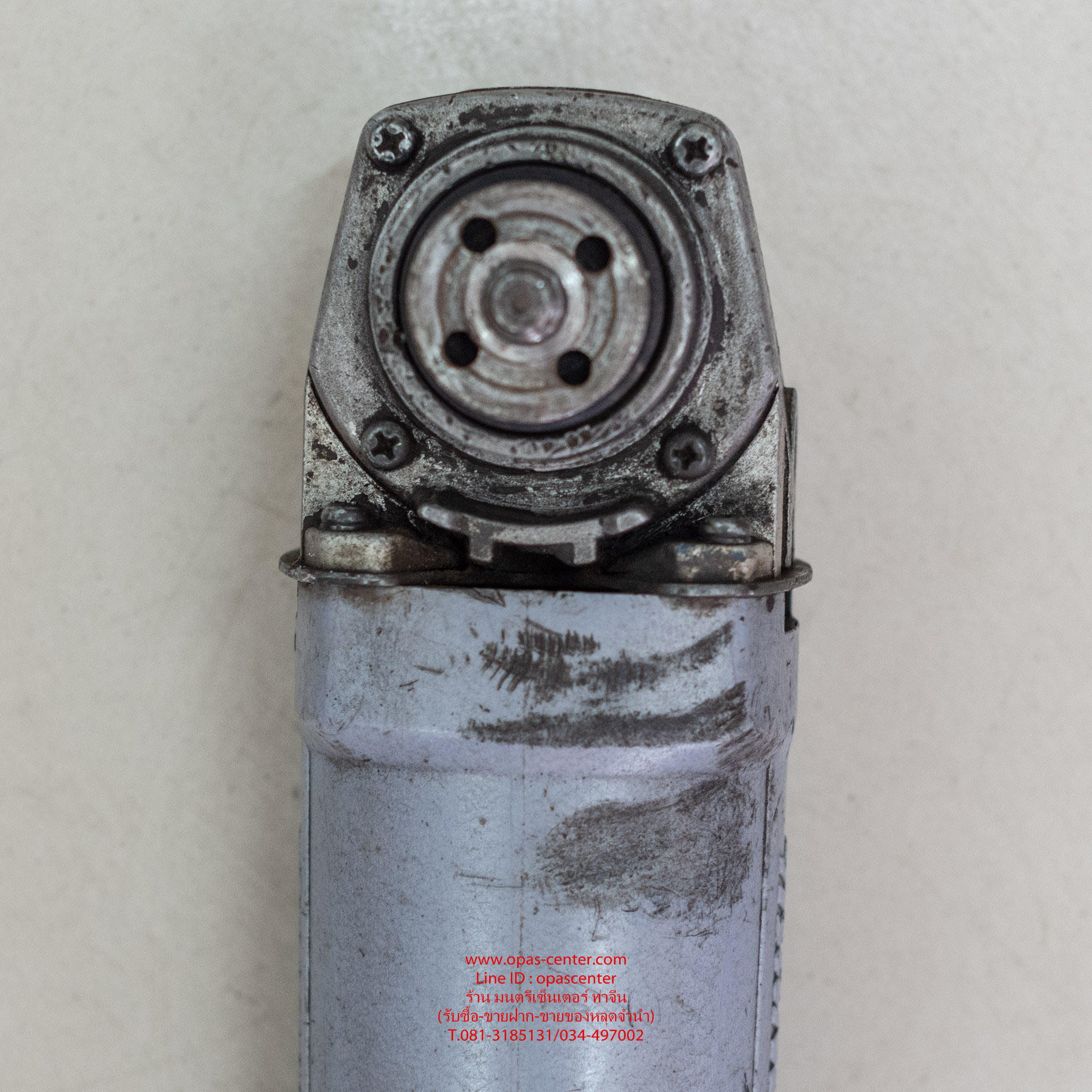 เครื่องเจียร์ หินเจียร 4 นิ้ว 9500NB MAKITA 570 วัตต์ Made in Japan ของแท้ มือสอง สภาพดี