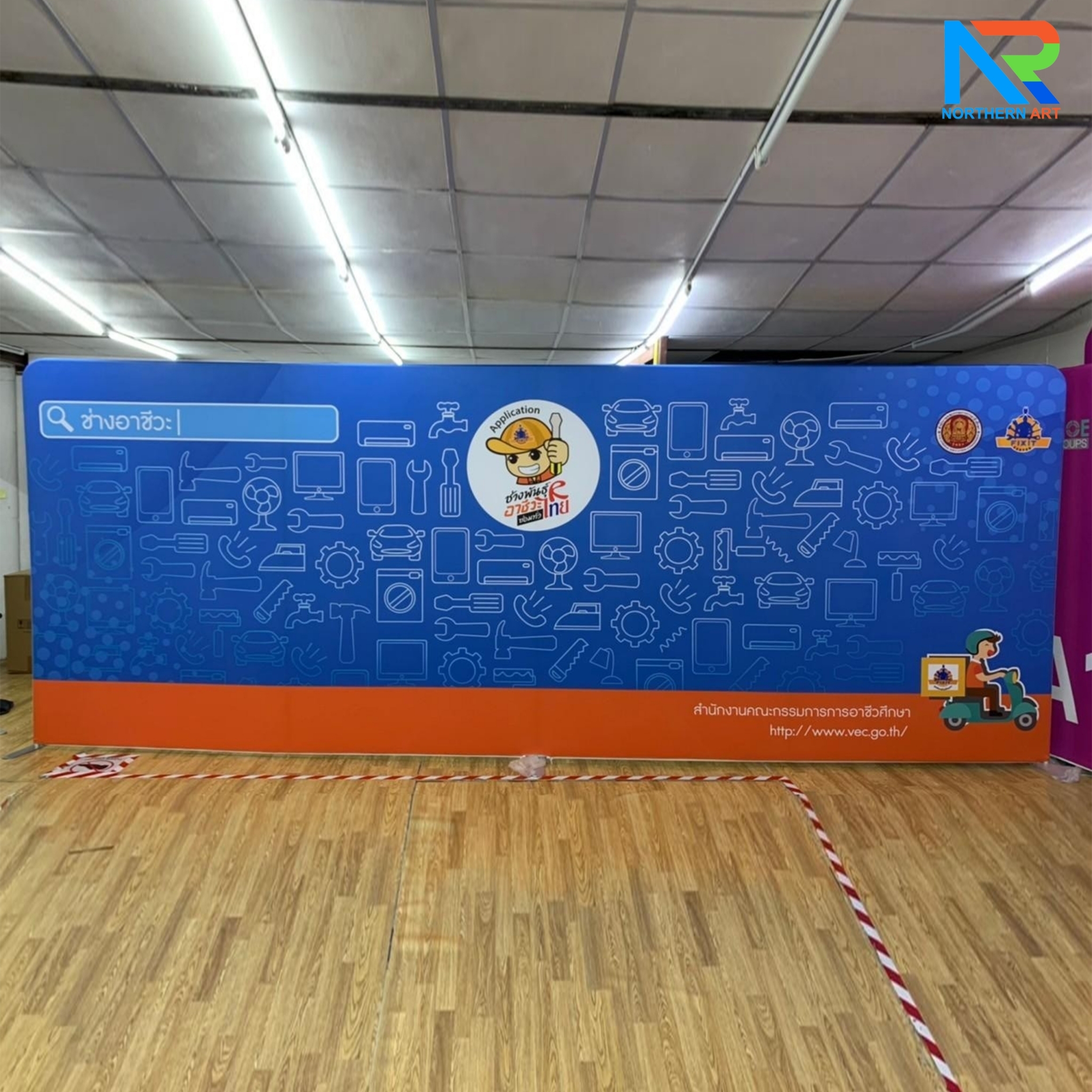 แบคดรอบผ้า Fabric Backdrop รุ่นตรง ขนาด (H)200 x (W)120-1000 cm. โครงอะลูมิเนียม ถอดประกอบได้ แถมฟรี! กระเป๋าใส่อุปกรณ์ 1 ใบ