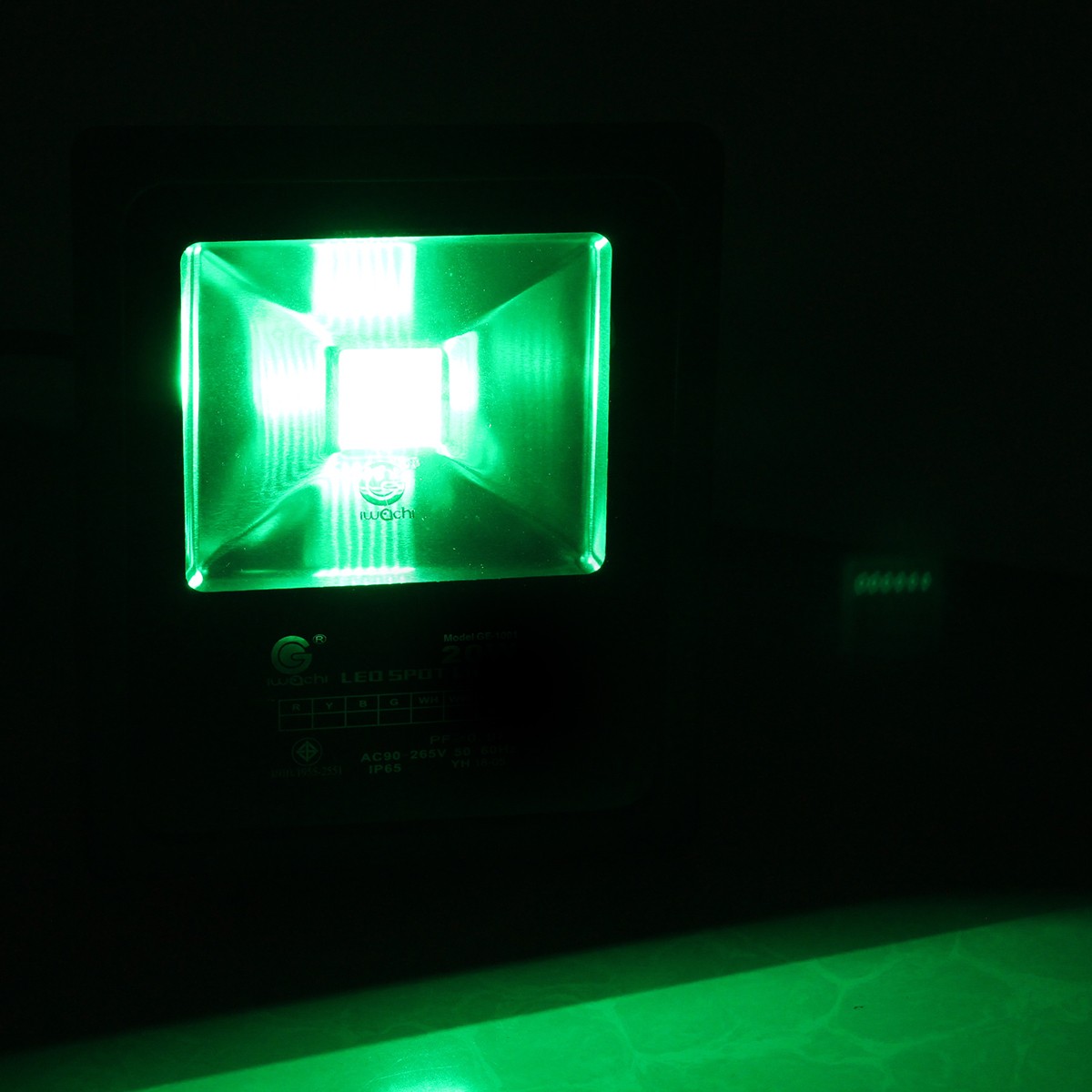 IWC-SPL-10W-RGB สปอร์ตไลท์ สลับสีพร้อมรีโมท