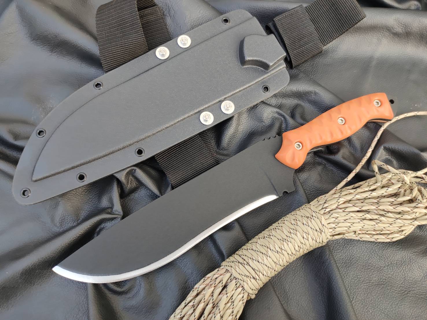 มีดซีรีย์ใหม่จากค่าย PPKNIFE ใบใหญ่สะใจ สันหนา 6 มิล มิติของใบมีดขนาดเหมาะมือไม่เป็นภาระในการพกพา