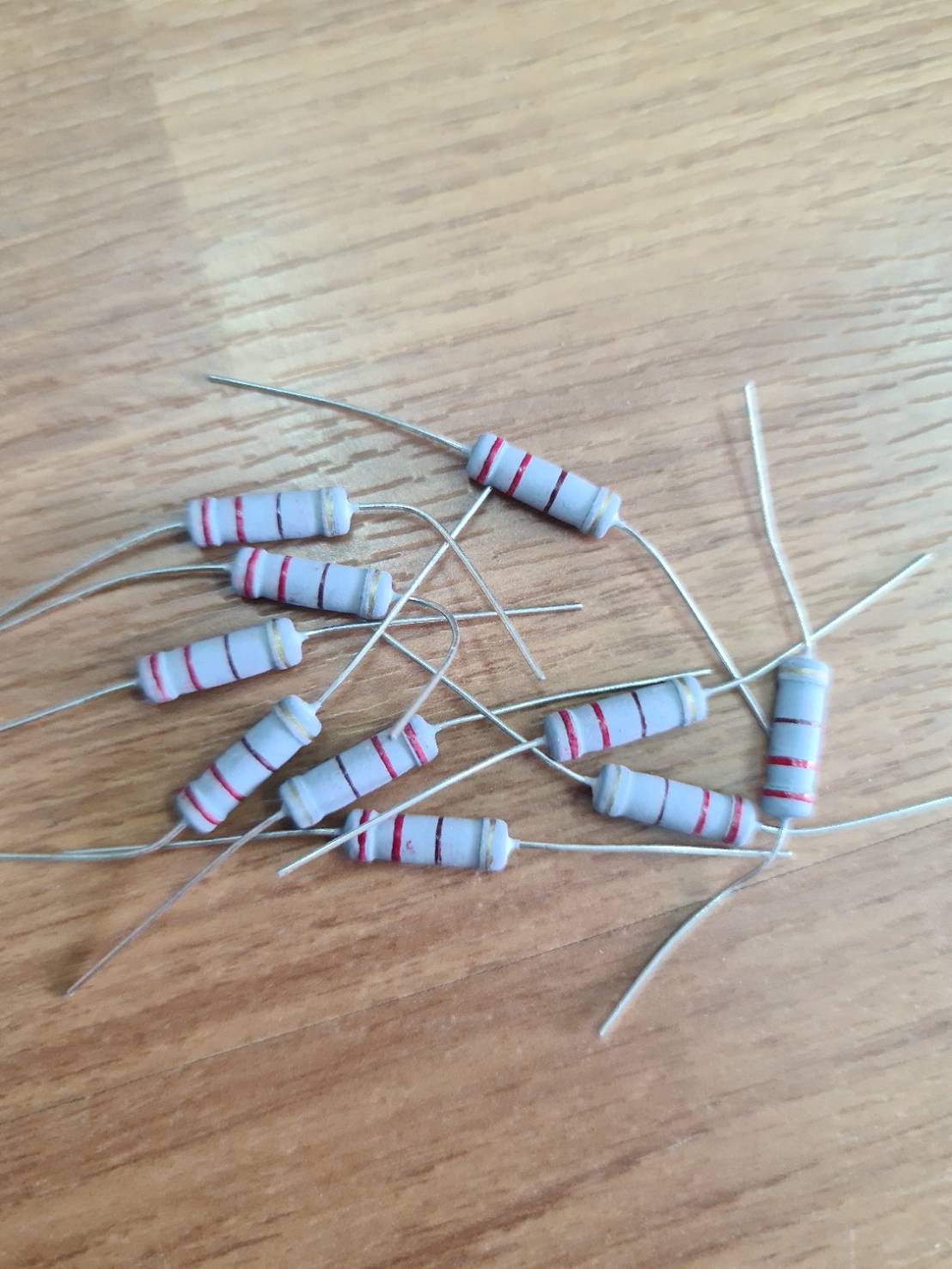 0000735 ตัวต้านทาน R 220 โอม 2 W 5% อาร๋ฟิว สินค้าได้มาตรฐาน 5 ชิ้น