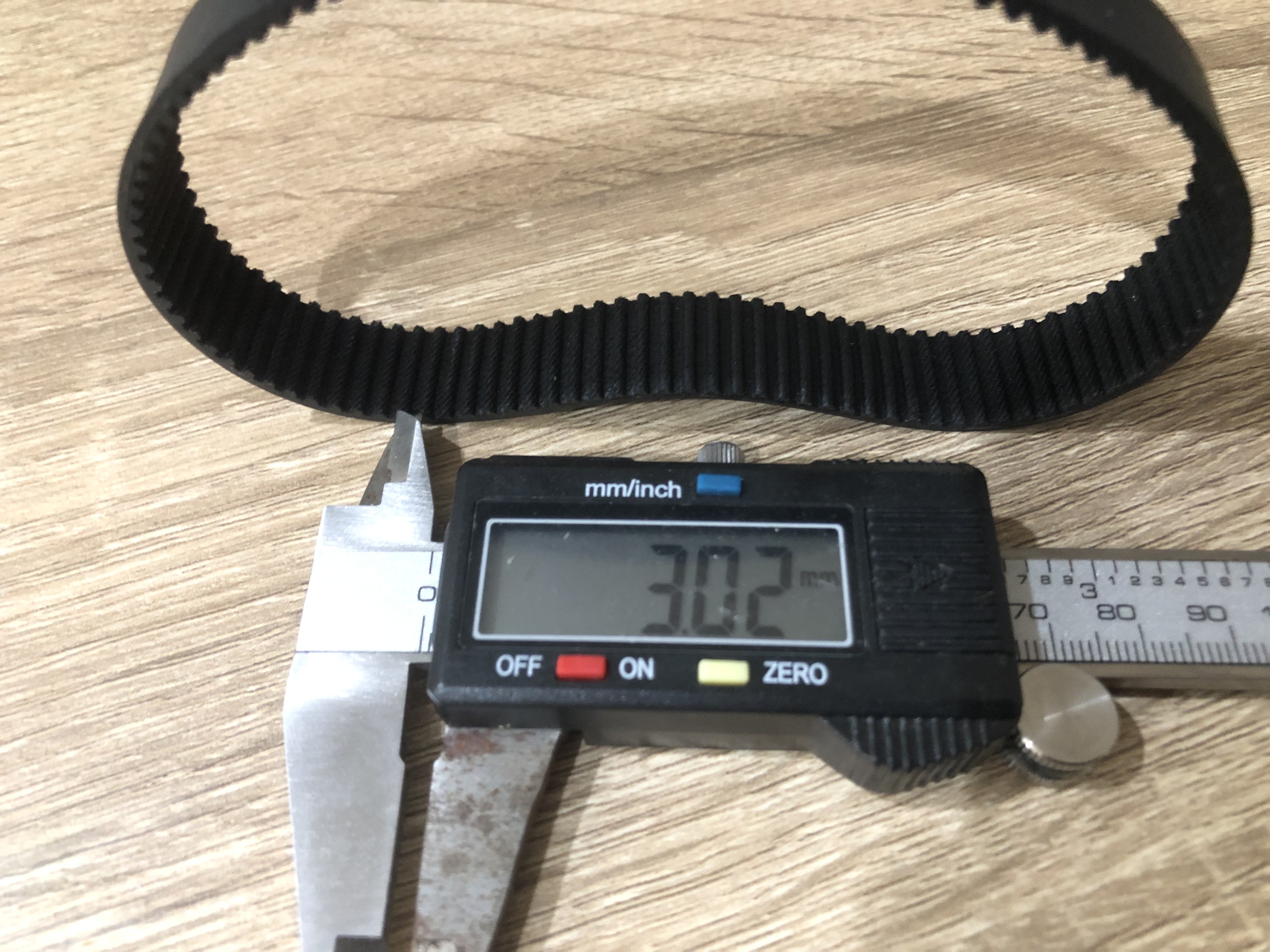 สายพาน HTD 3M Timing belt วงปิด 105 teeth 315mm length 15mm width 315-3M-15