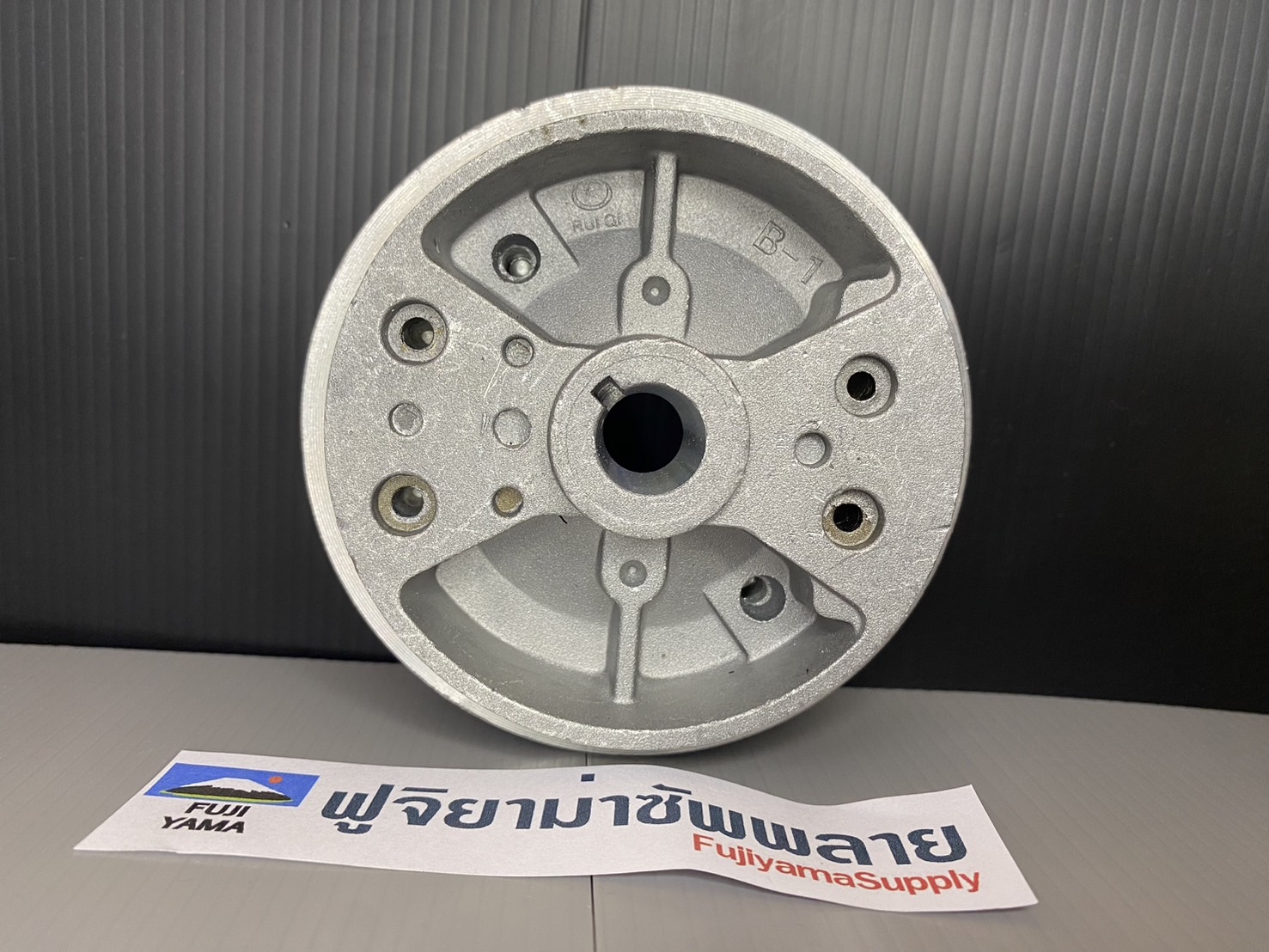 จานไฟ RBC 411 (ฝาเขี้ยวดึงเบา) ใช้กับเครื่องตัดหญ้า Makita รุ่น 411