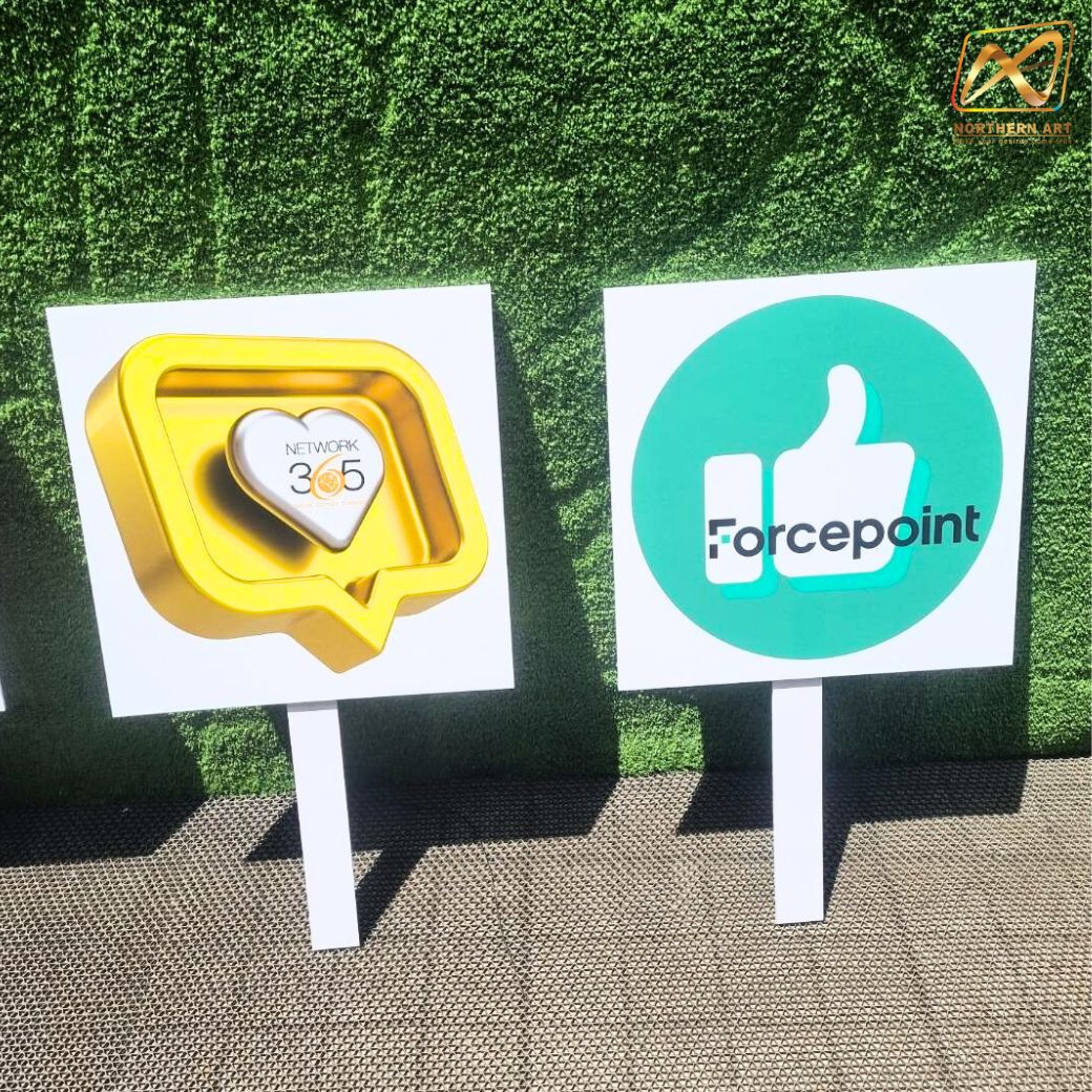 ป้ายทรูปมือถือ ด้ามถือพลาสวูด ทรงสี่เหลี่ยม ไม่ไดคัท พร้อมงานพิมพ์สติ๊กเกอร์ติดโฟมบอร์ด