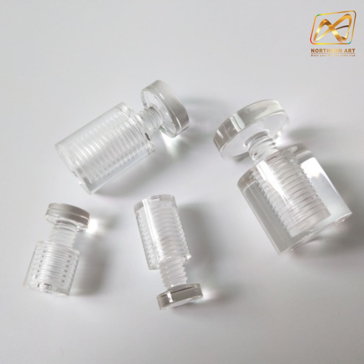หมุดลอยอะคริลิคใส ยึดกรอบภาพ หมุดยึดกระจก ขนาด 19*25 mm. (สั่งขั้นต่ำ 12 อัน)