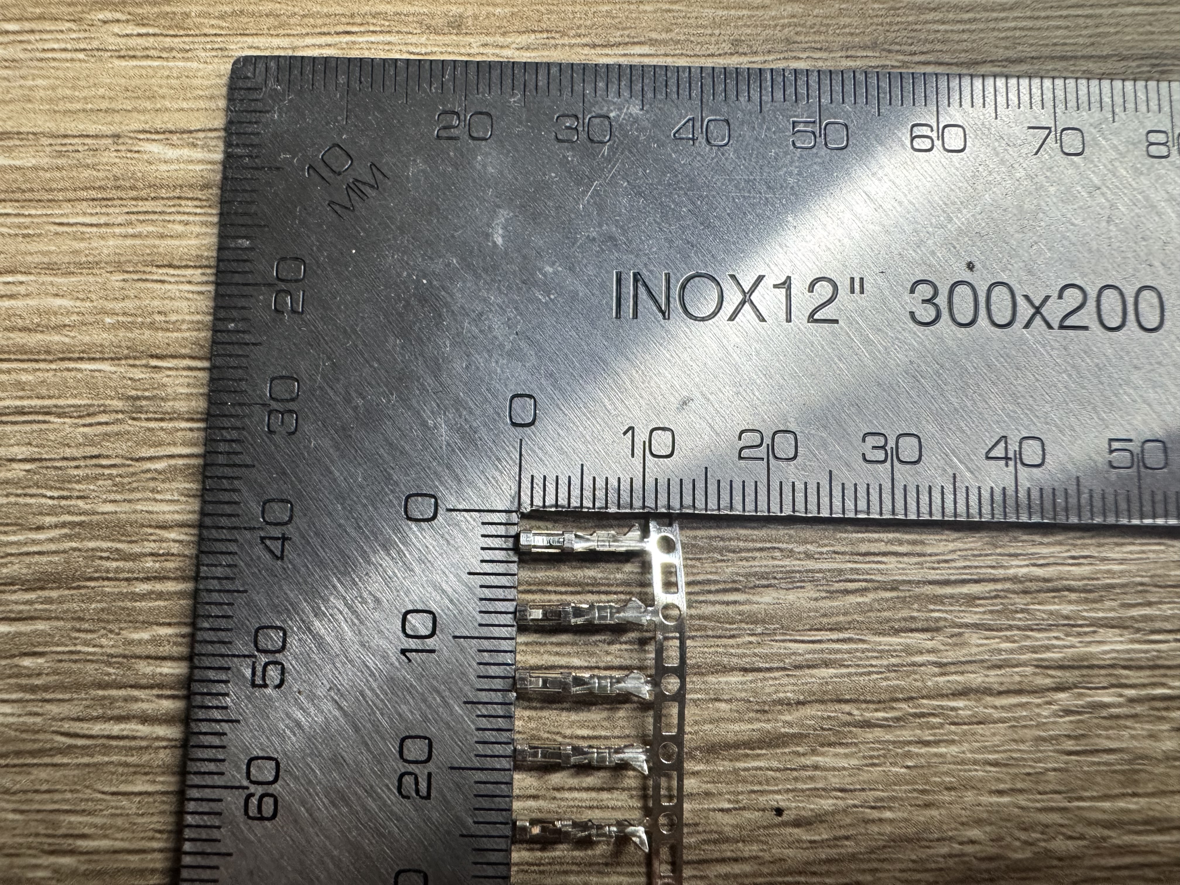 หัวต่อ 1P กับเหล็กเข้าสายไฟตัวเมีย (Dupont head + DuPont reed female) (ชุดละ 20 คู่)