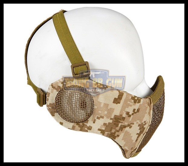 หน้ากากตะแกรงครึ่งหน้า รุ่นแก้มผ้ามีที่ปิดหู