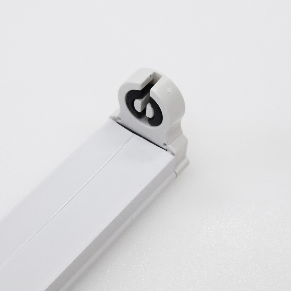 ชุดเซ็ทหลอดนีออน (ขาบิดล็อค) IWC-SET-T8-9W-1000LM-MK-WH