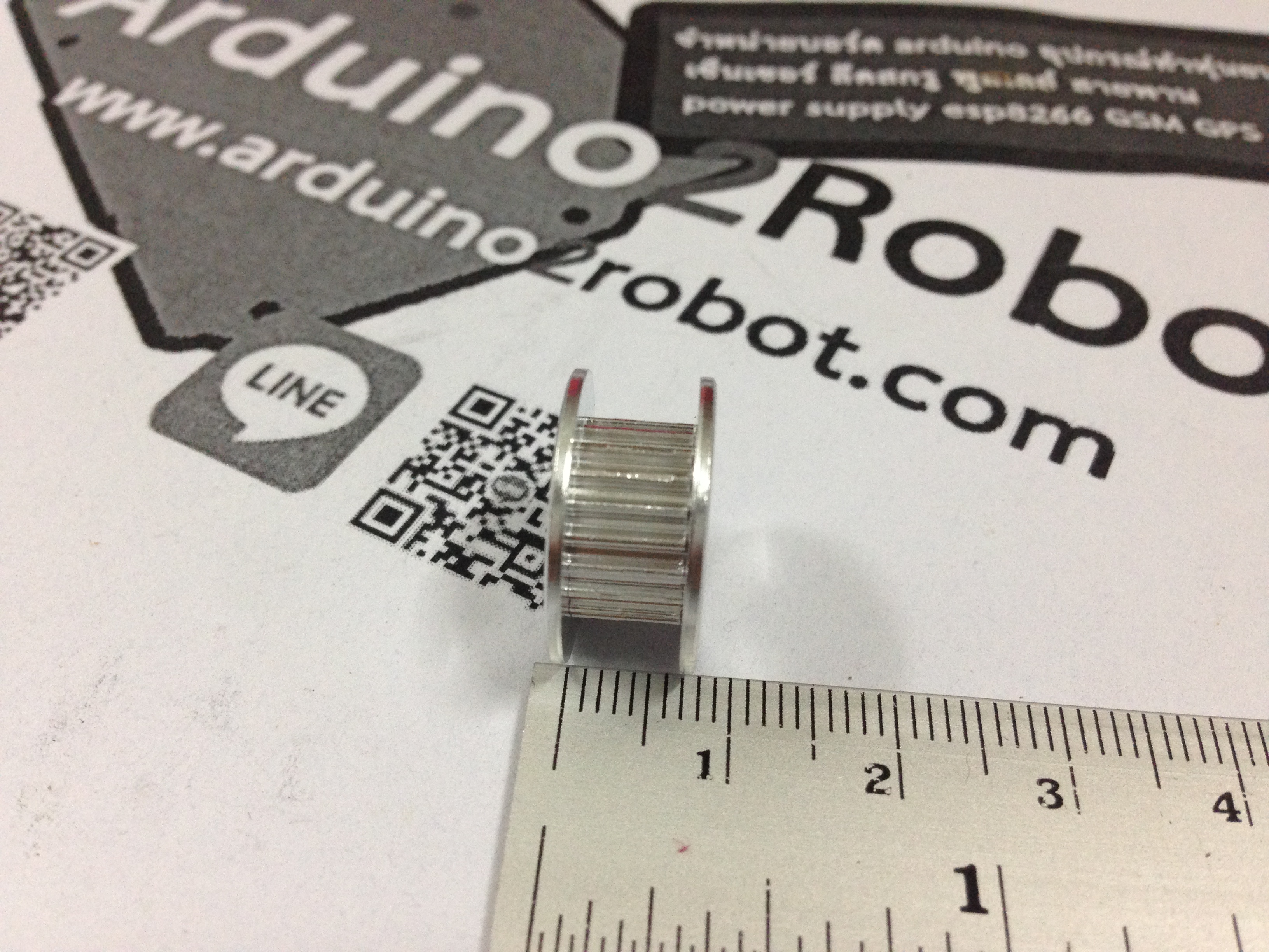 Timing Pulley 20 teeth สำหรับสายพานกว้าง 6mm แบบมีลูกปืนด้านในหมุนอิสระ สำหรับแกน 3mm