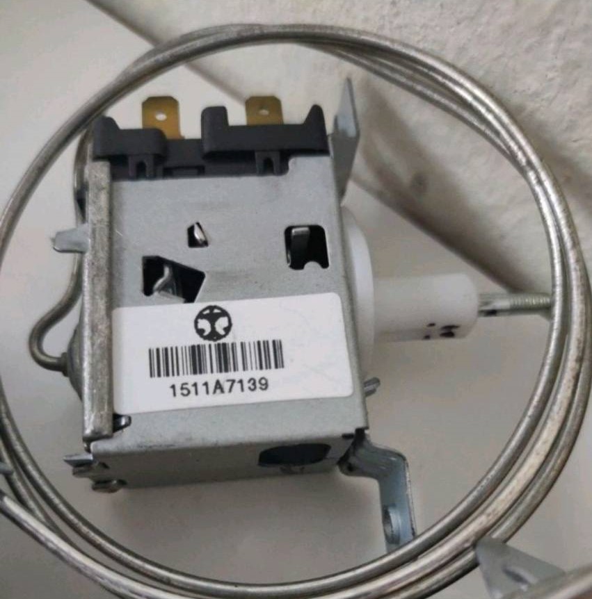 0000380 เทอร์โมตู้เย็น Toshiba ประตูเดียว